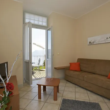 Anna Isole Borromee Baveno