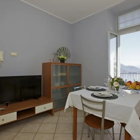Apartment Anna Isole Borromee Baveno