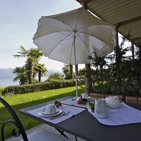 Anna Isole Borromee Apartment