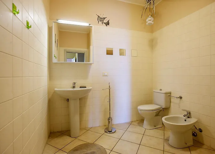 Anna Isole Borromee Apartment